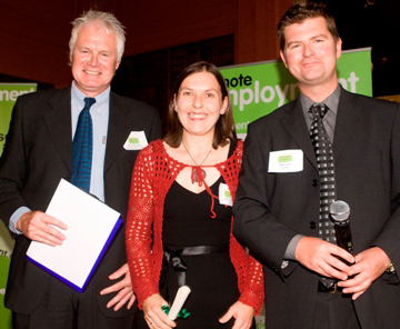 Marieke Guy (centre) won The Remote Worker Award and receives her prize from Rob Fox of Toshiba and Ken Sheridan of Remote Employment. Photo by ECP Studio.